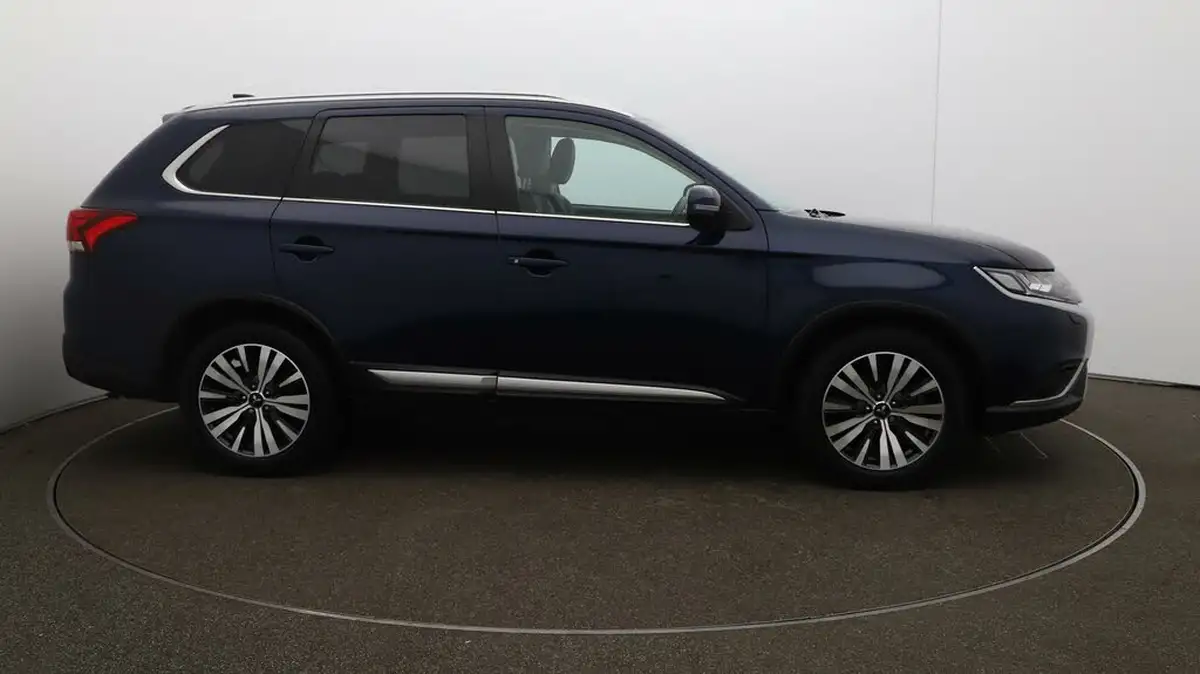 2020-mitsubishi-outlander-20-exceed-big-49