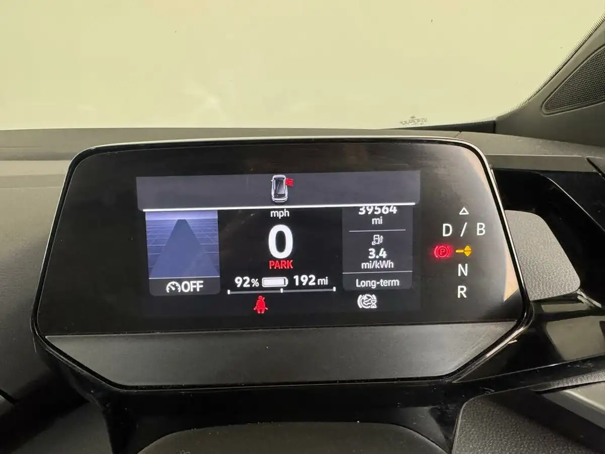 2021-volkswagen-id4-e-first-edition-big-31