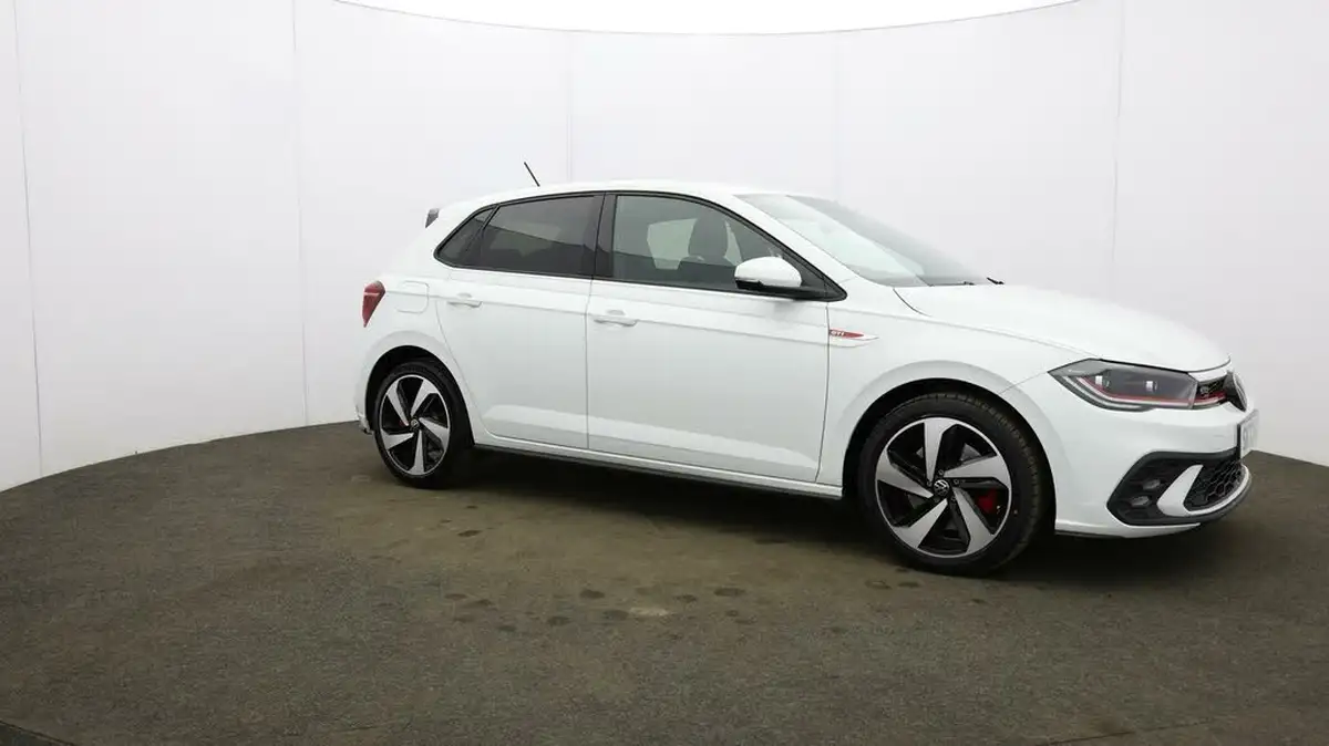 2023-volkswagen-polo-big-47