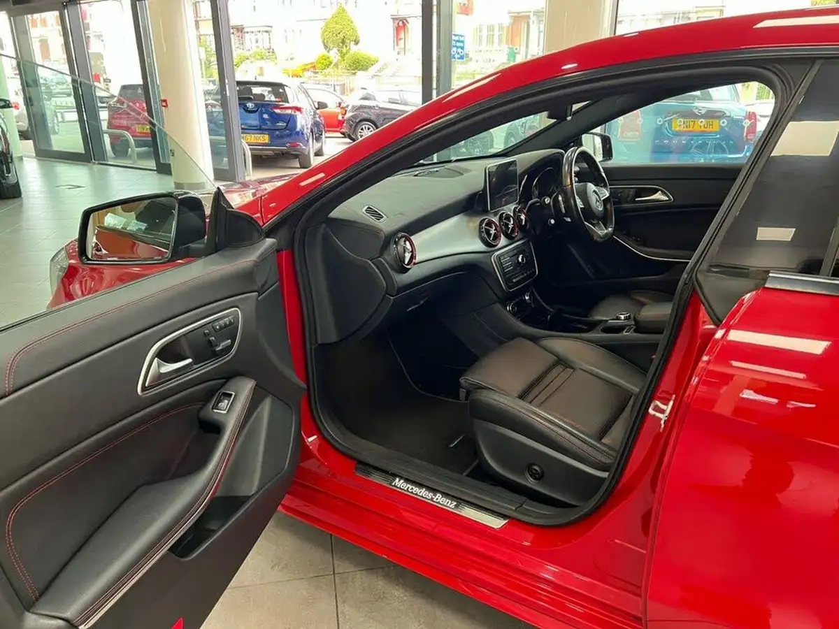 2015-mercedes-benz-cla-20-cla250-amg-ss-shooting-brake-5d-4matic-7g-dct-big-52