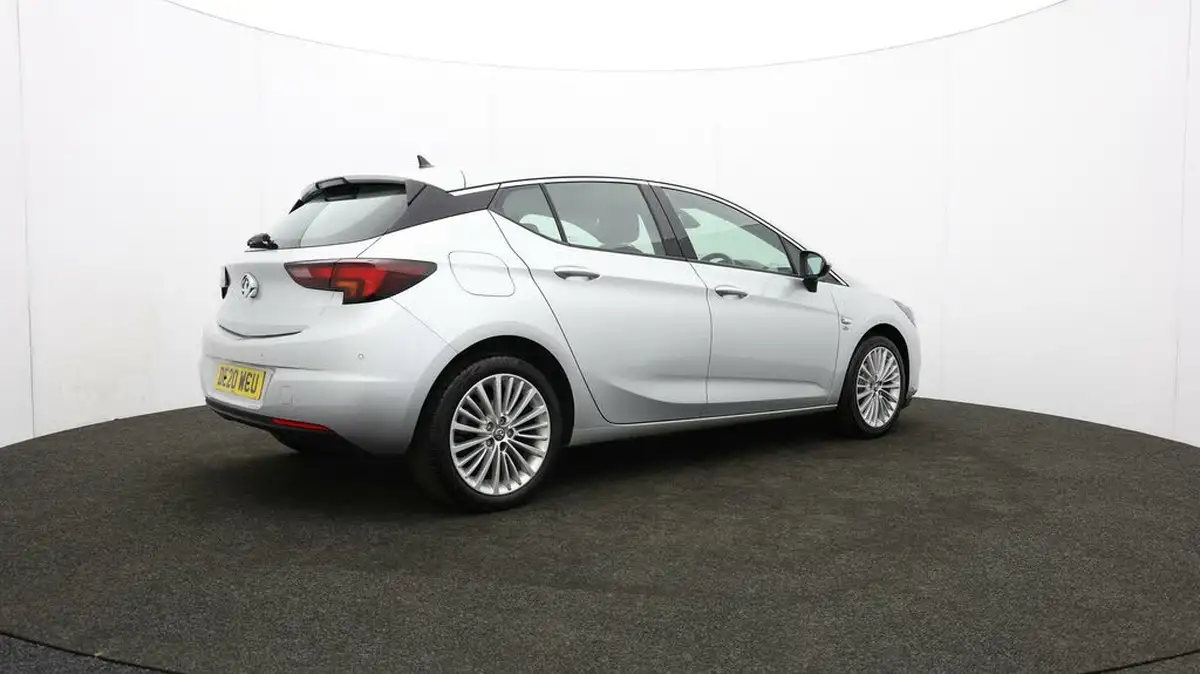 2020-vauxhall-astra-12-turbo-elite-nav-big-30