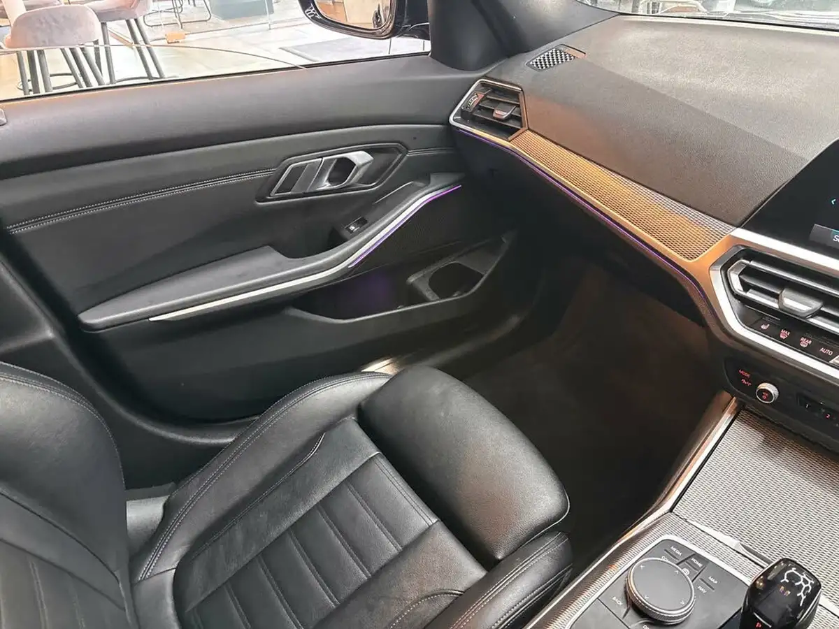 2020-bmw-3-series-20-330e-m-sport-saloon-4d-big-44