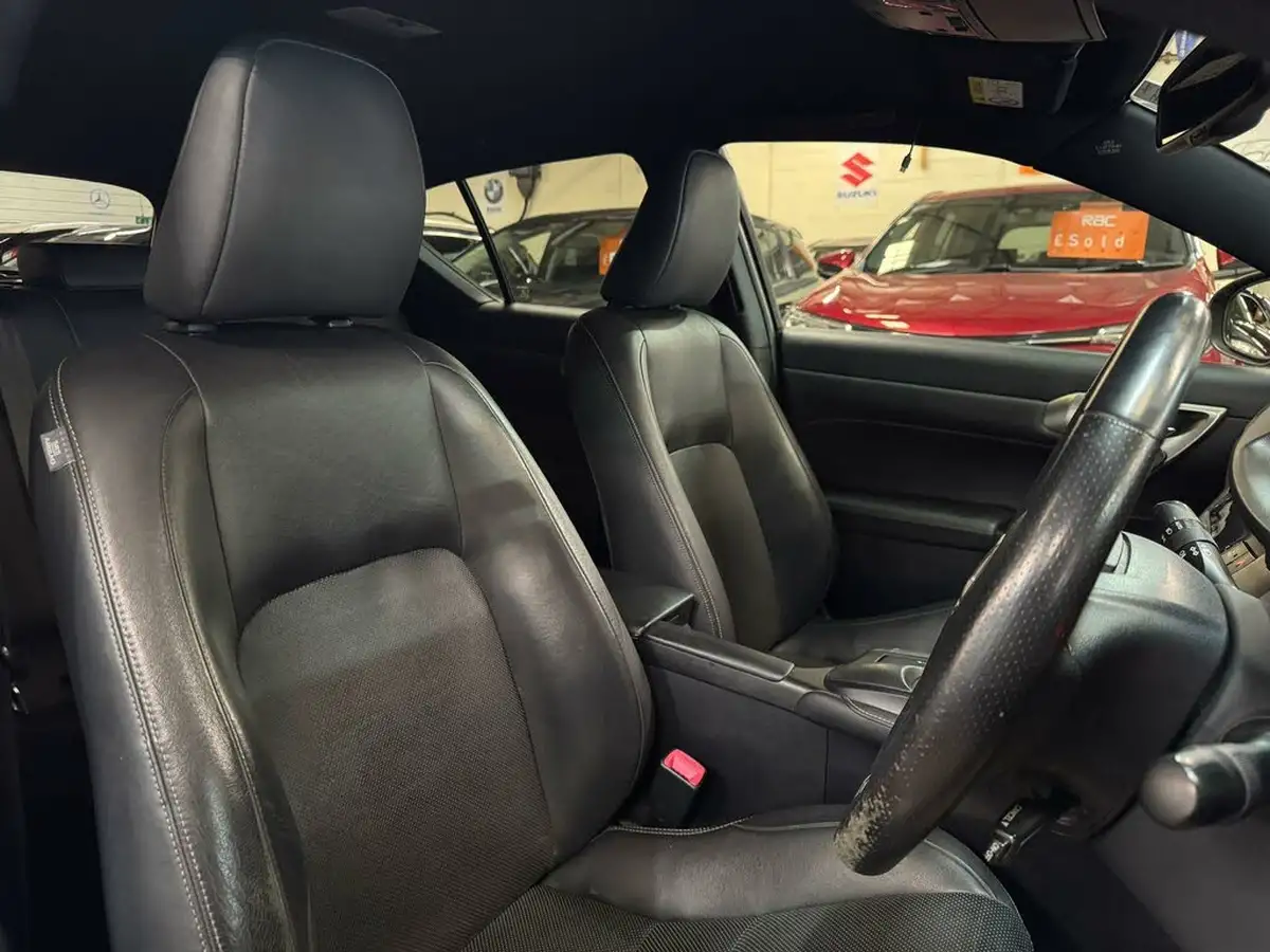 2015-lexus-ct-200h-18-f-sport-cvt-big-16