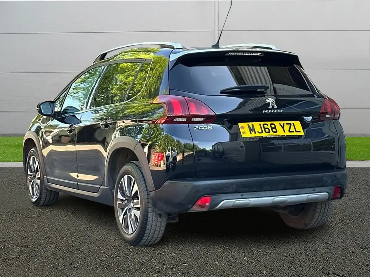 2018-peugeot-2008-suv-12-puretech-allure-82bhp-ss-big-4