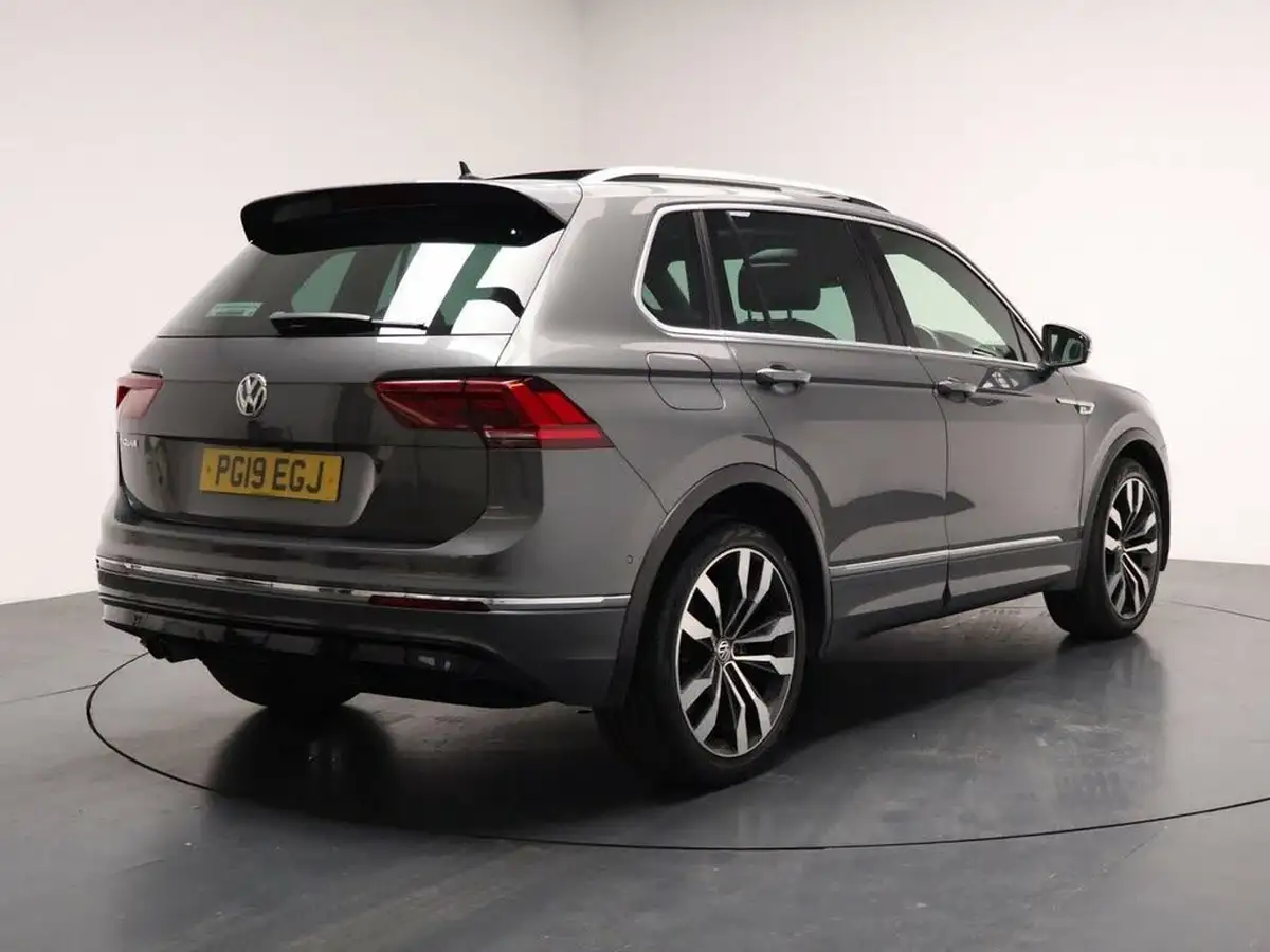 2019-volkswagen-tiguan-20tdi-r-line-tech-150ps-dsg-big-11