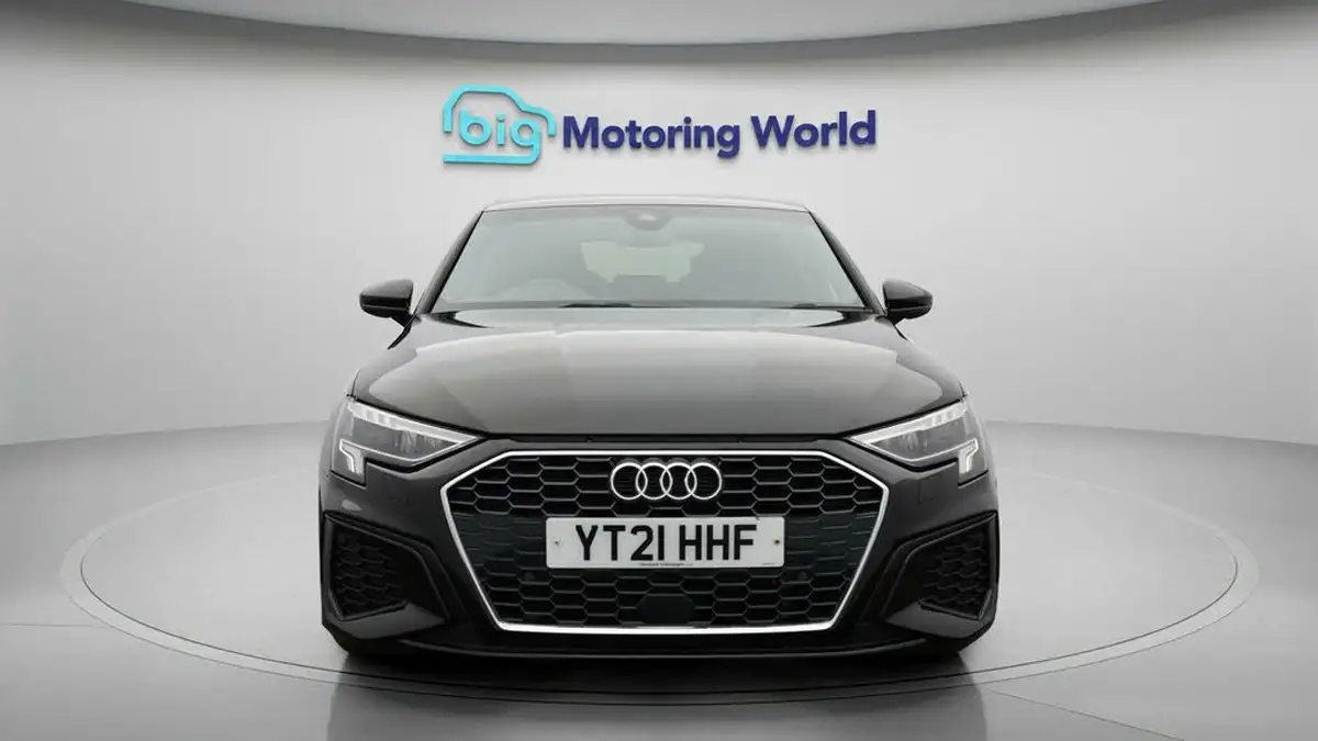 2021-audi-a3-14-40-tfsi-e-s-line-big-1