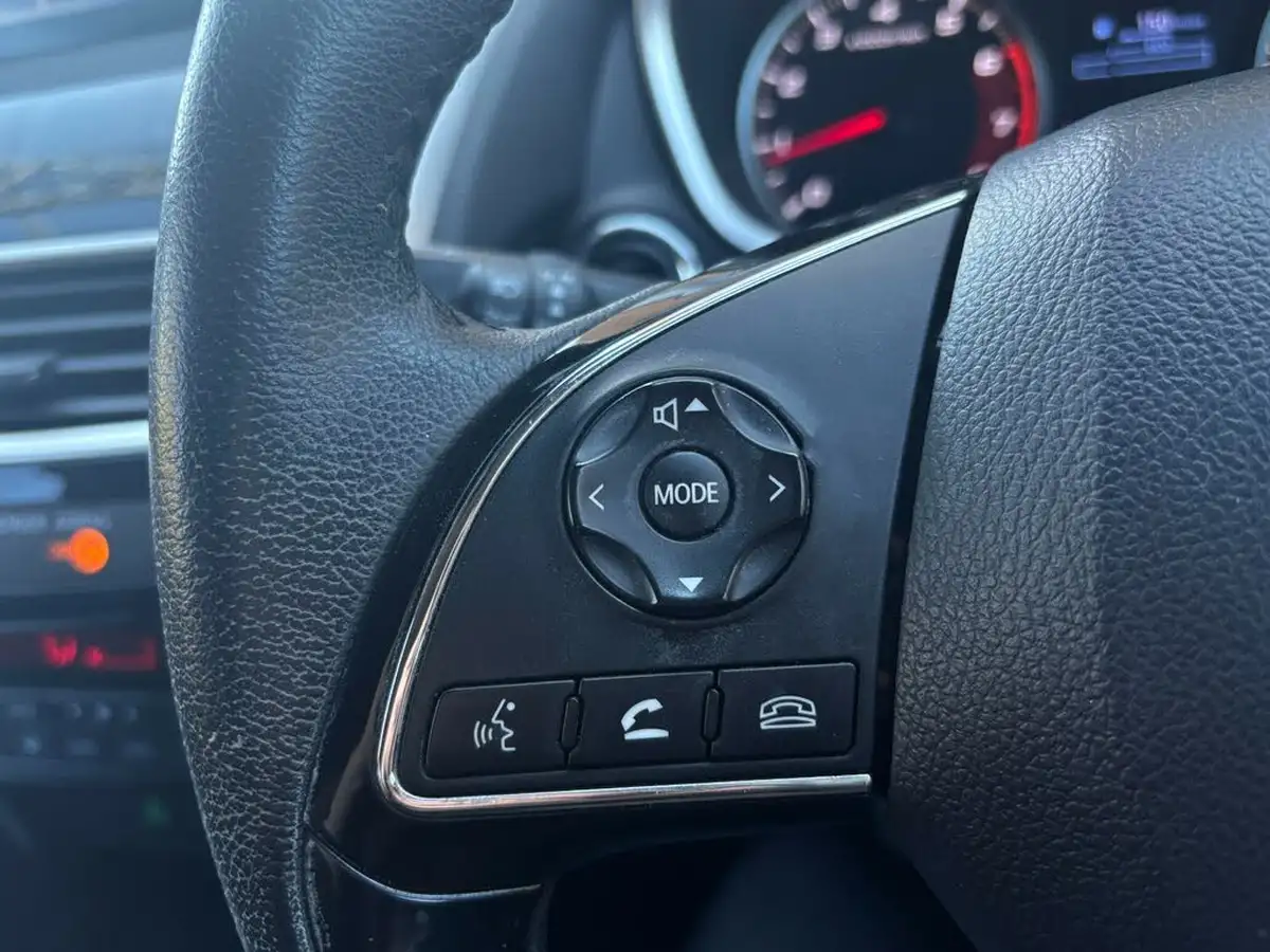 2019-mitsubishi-eclipse-cross-15-3-big-17