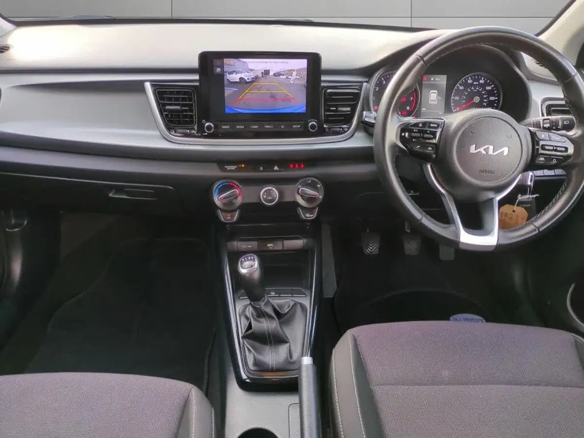 2022-kia-rio-10-t-gdi-2-big-9