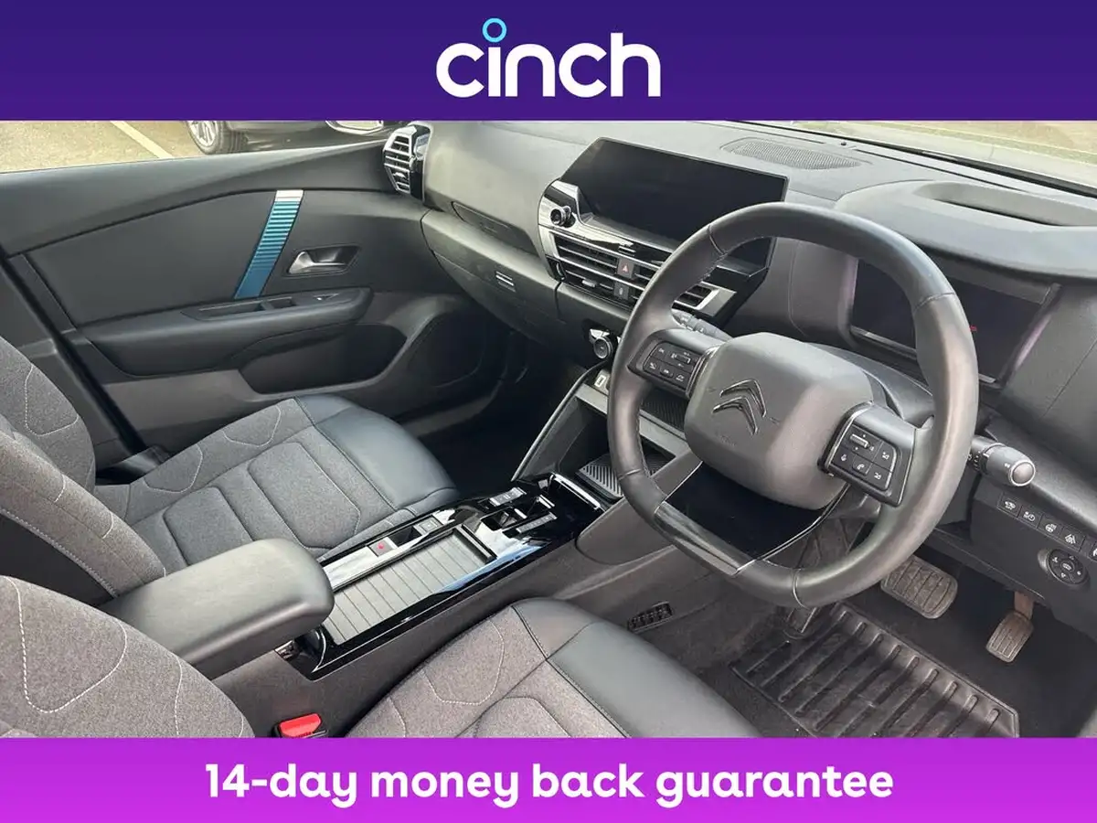 2022-citroen-c4-e-shine-big-11