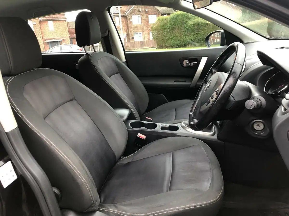 2012-nissan-qashqai-15td-acenta-big-13