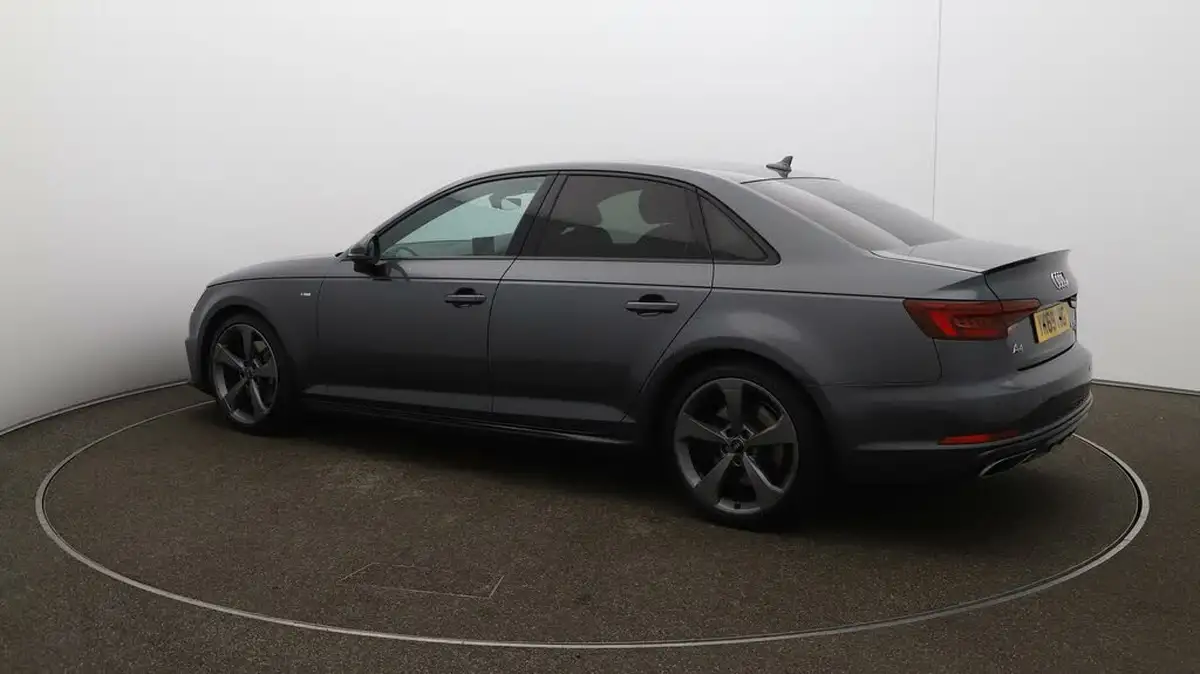 2019-audi-a4-20-45-tfsi-black-edition-big-36