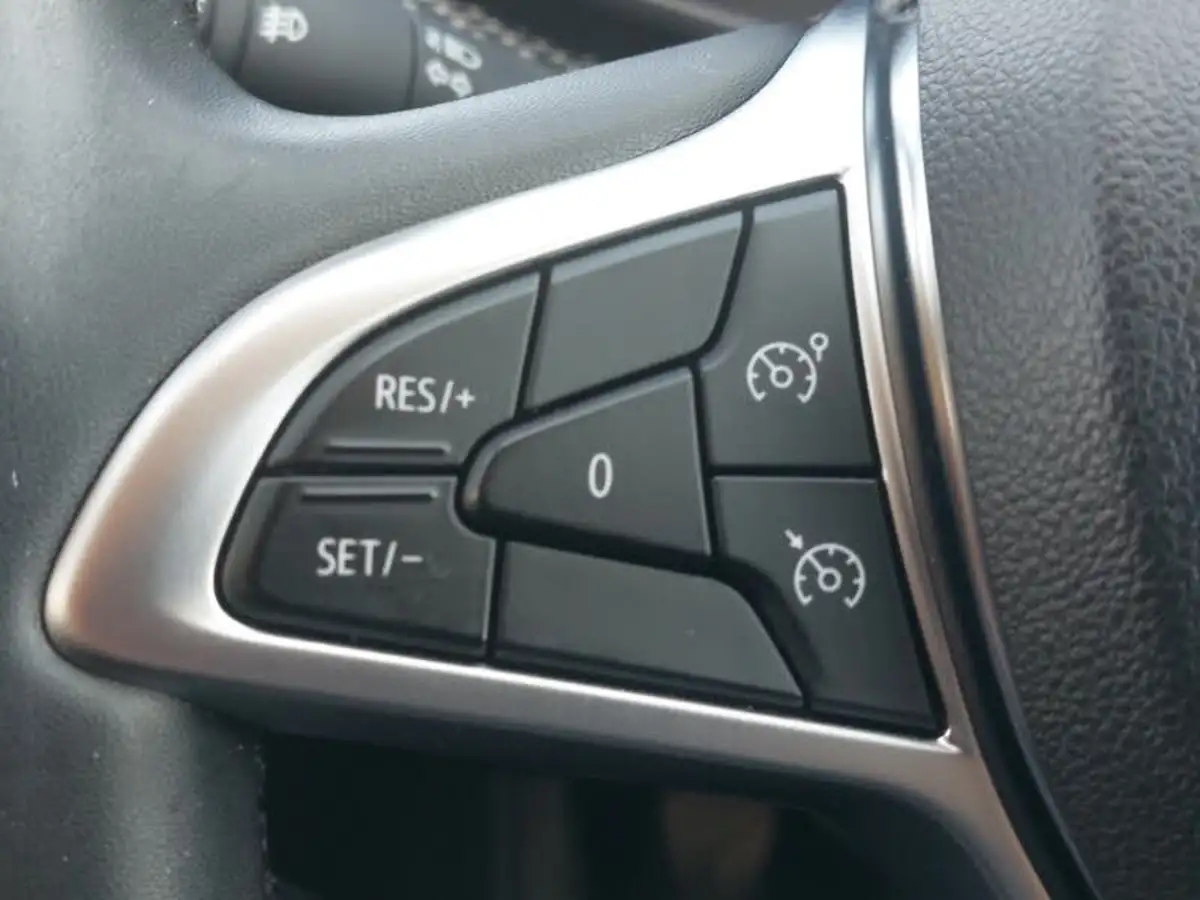 2022-dacia-sandero-stepway-10-tce-comfort-90bhp-big-16