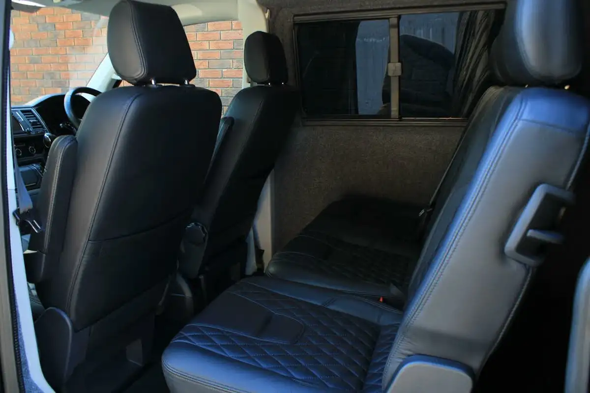 2019-volkswagen-transporter-big-10