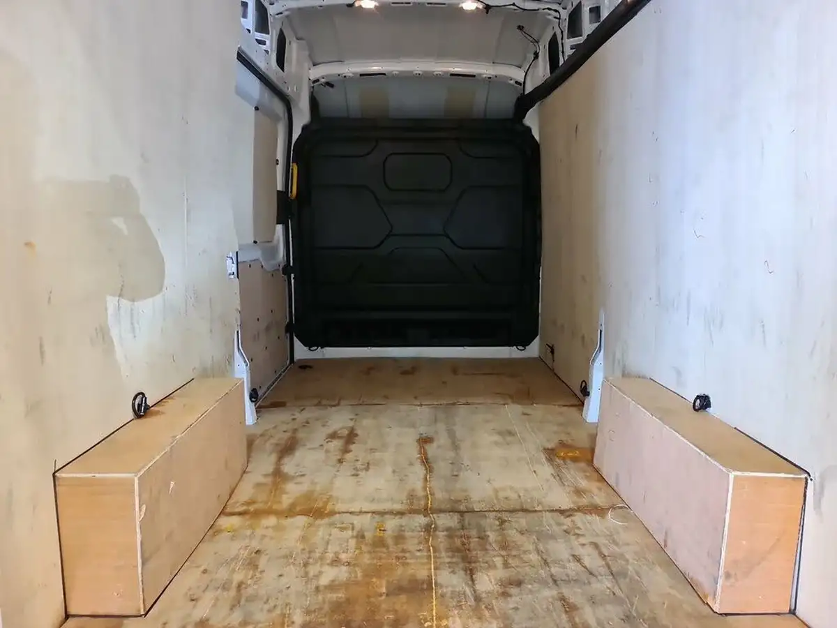 2024-ford-transit-big-7