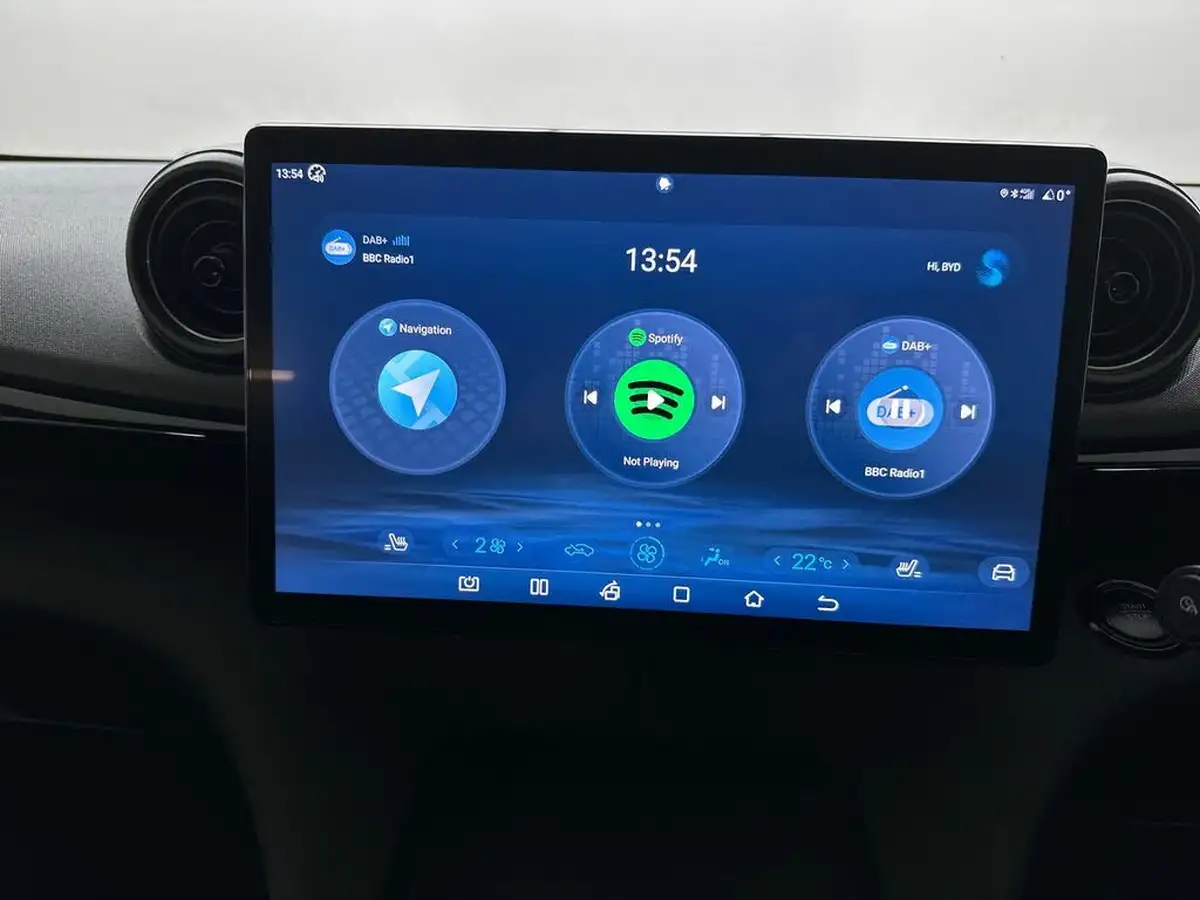2024-byd-dolphin-e-comfort-big-18