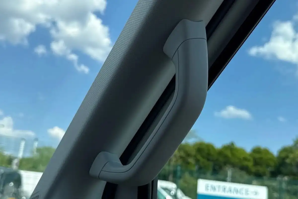 2024-volkswagen-crafter-20tdi-cr35-lwb-commerce-plus-140pseu6d-big-38