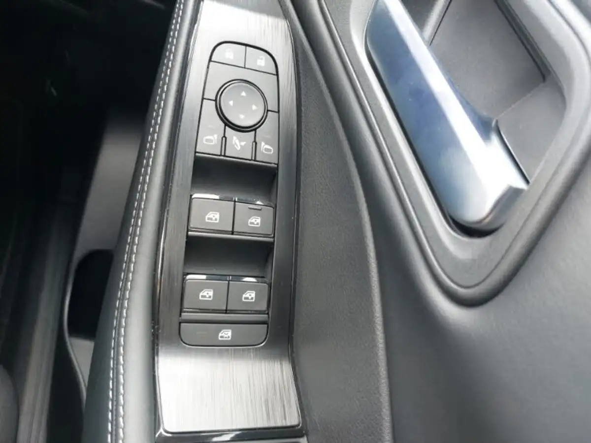2025-nissan-x-trail-15-e-power-acenta-premium-204ps-cvt-big-16