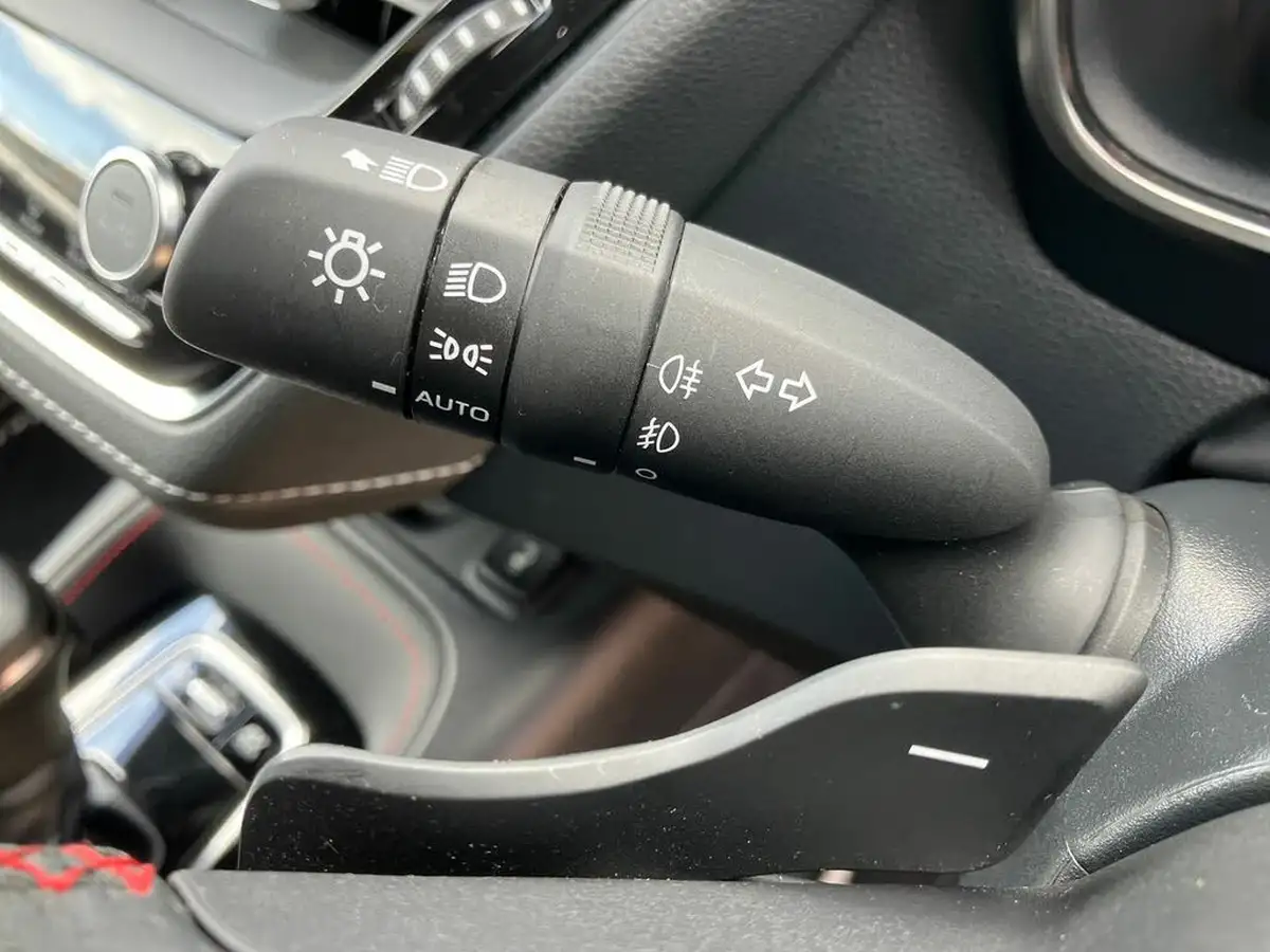 2023-toyota-corolla-20-vvt-i-gr-sport-193bhp-hatchback-big-36