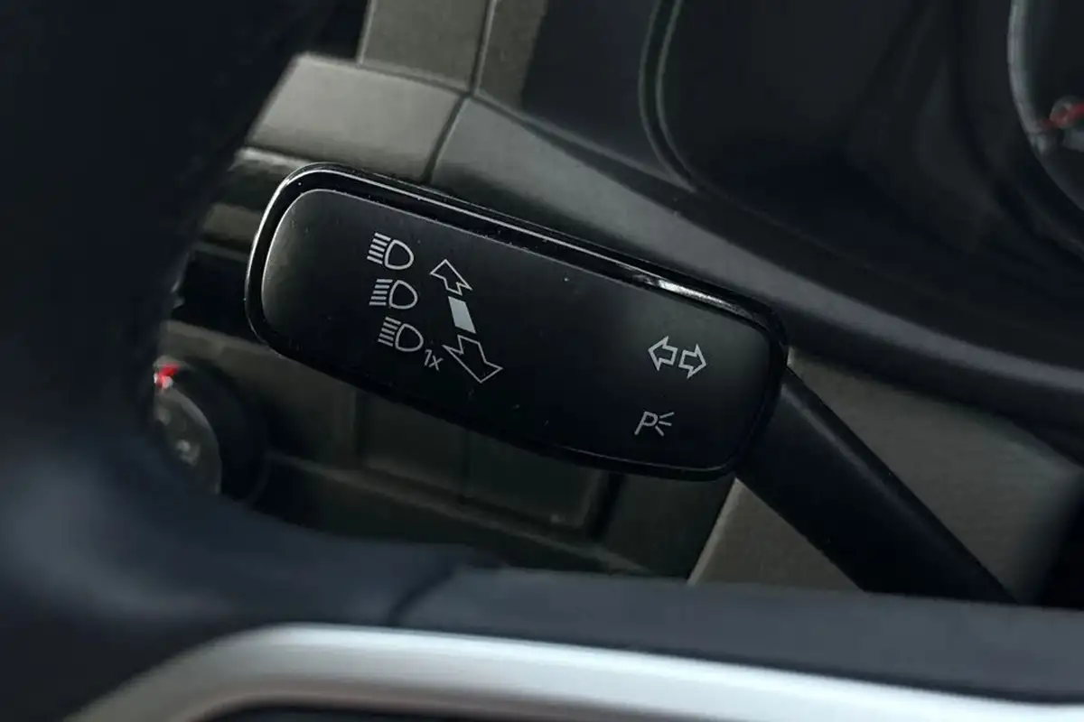 2024-volkswagen-transporter-big-33