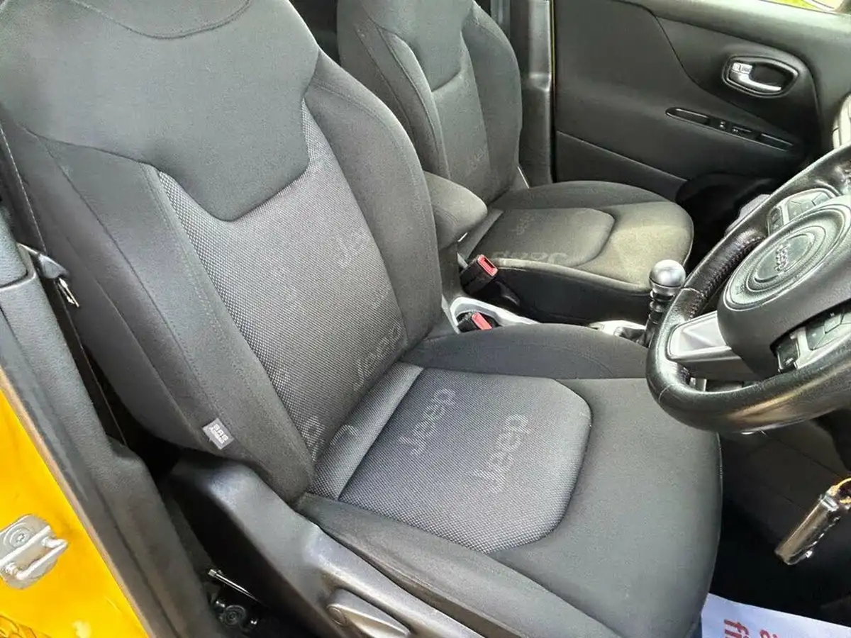 2015-jeep-renegade-14-multiair-ii-longitude-big-23
