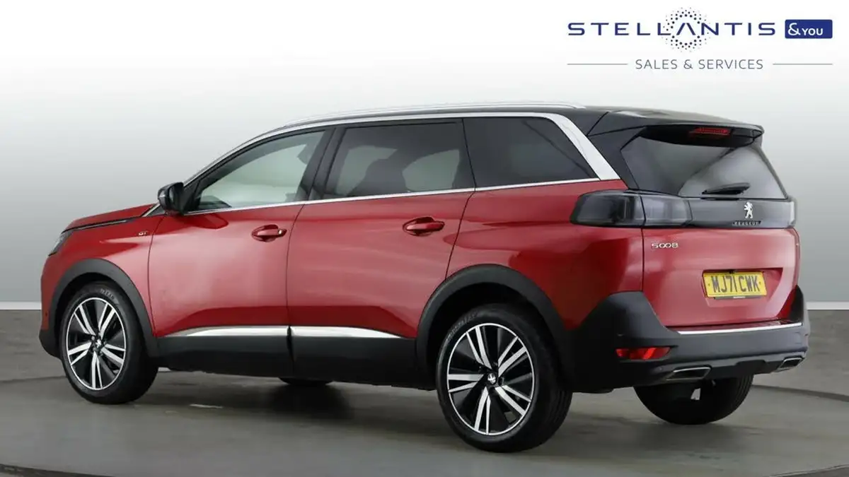 2021-peugeot-5008-suv-12-puretech-gt-premium-big-2