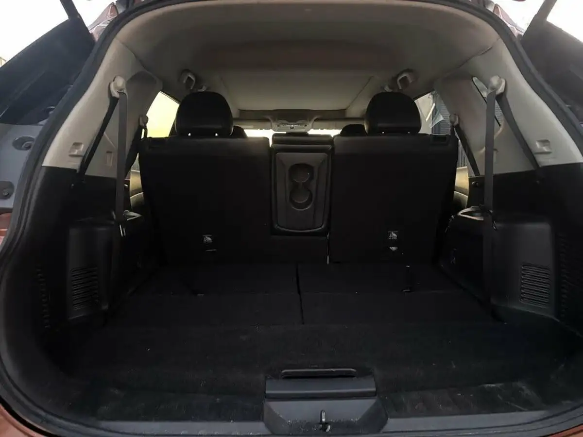 2017-nissan-x-trail-16dci-tekna-7-seat-big-54