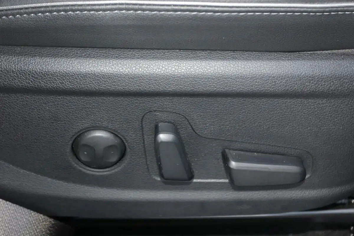 2023-hyundai-santa-fe-16-t-gdi-premium-230ps-2wd-hev-big-13