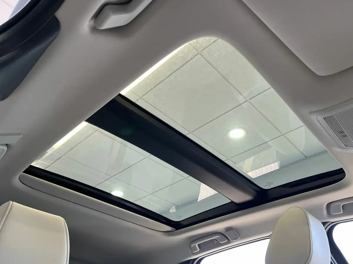 2025-mazda-cx-60-25-e-skyactiv-takumi-panoramic-sunroof-big-29