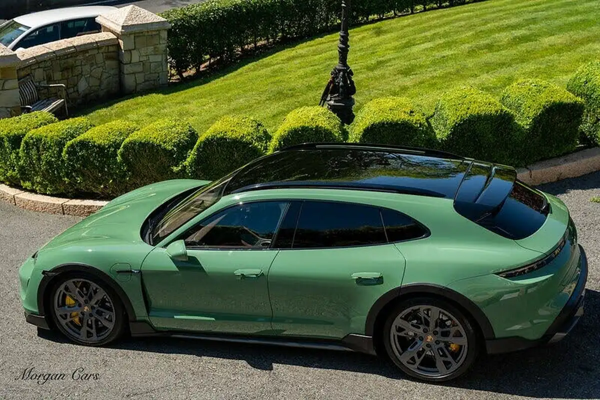 2022-porsche-taycan-e-turbo-cross-turismo-big-72
