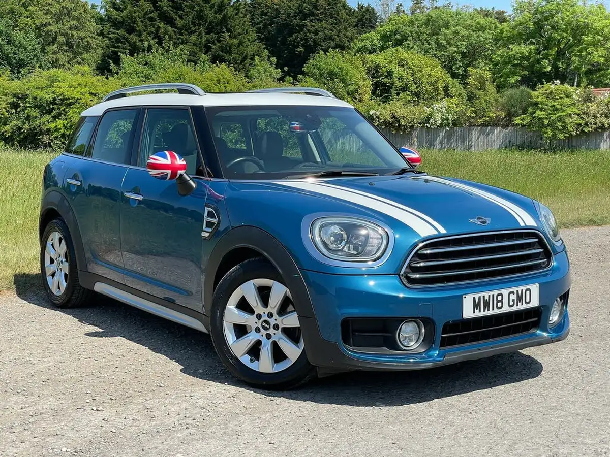 2018-mini-countryman-15-cooper-ss-big-0