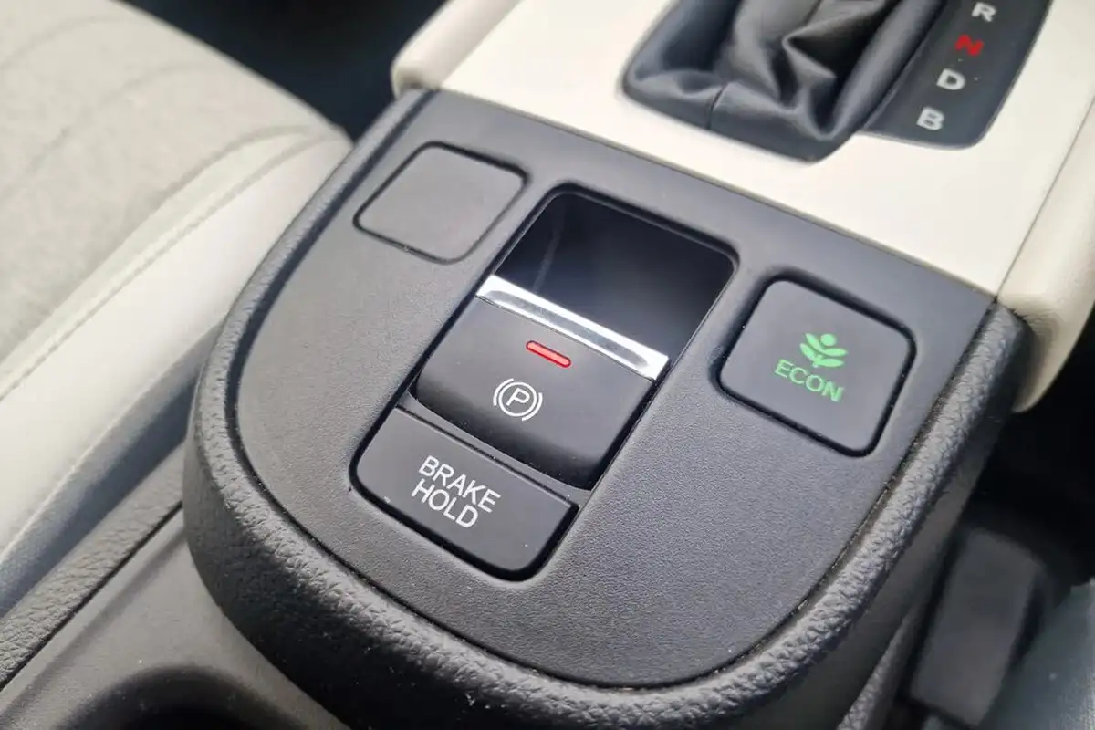 2021-honda-jazz-15-i-mmd-ex-107ps-big-19