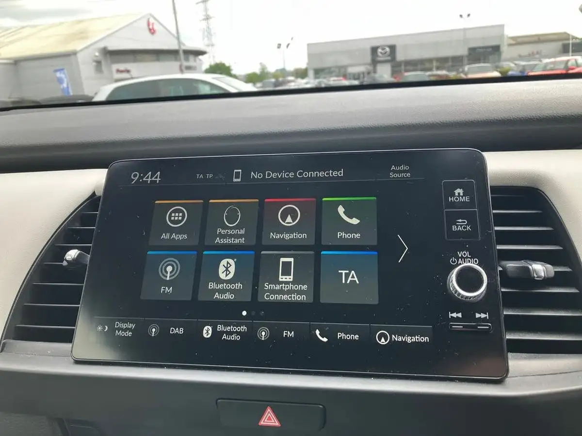 2021-honda-jazz-15-i-mmd-ex-107ps-big-10