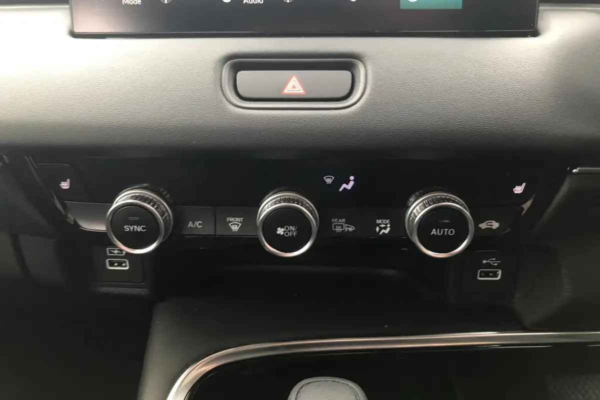 2024-honda-hr-v-15-i-mmd-advance-big-16