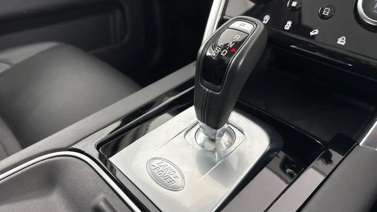2019-land-rover-discovery-sport-20-d180-hse-big-15