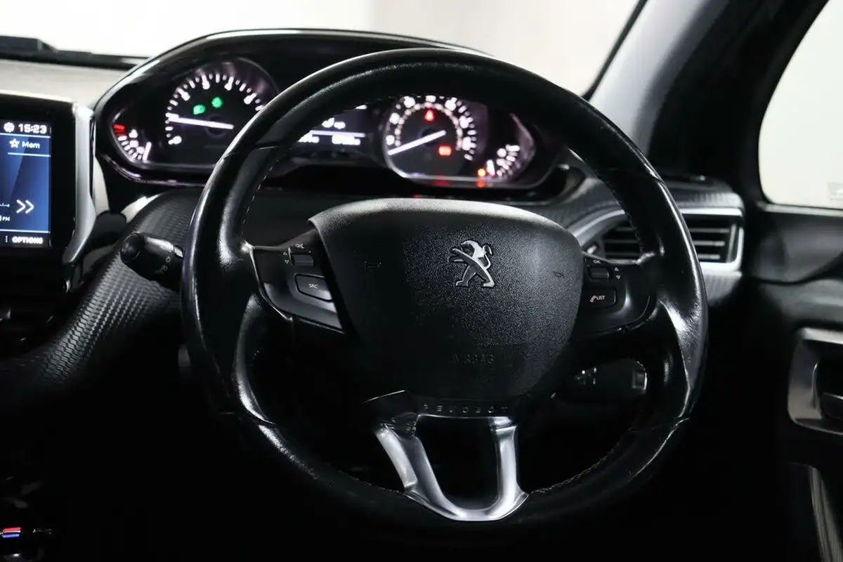 2018-peugeot-2008-suv-12-puretech-allure-130bhp-ss-big-43