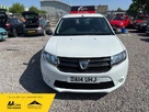2014-dacia-sandero-12-ambiance-small-9