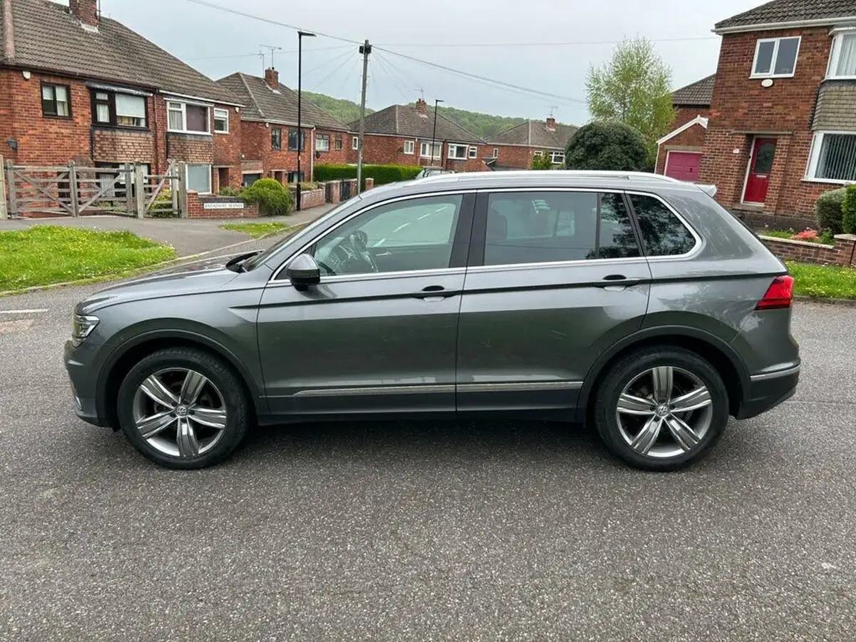 2016-volkswagen-tiguan-20tdi-sel-150ps-4motion-bmt-ss-big-8