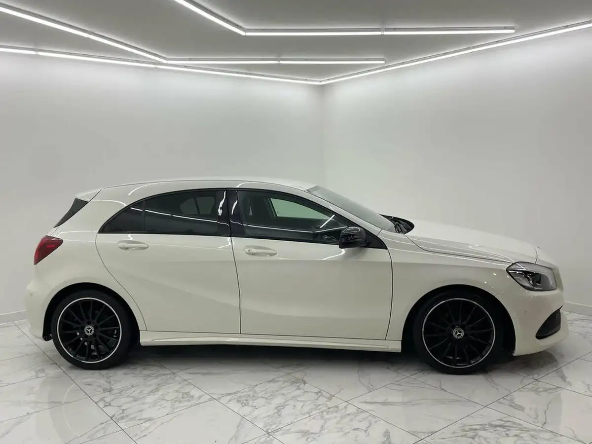2017-mercedes-benz-a-class-21d-a200d-amg-line-premiumss-7g-dct-big-5