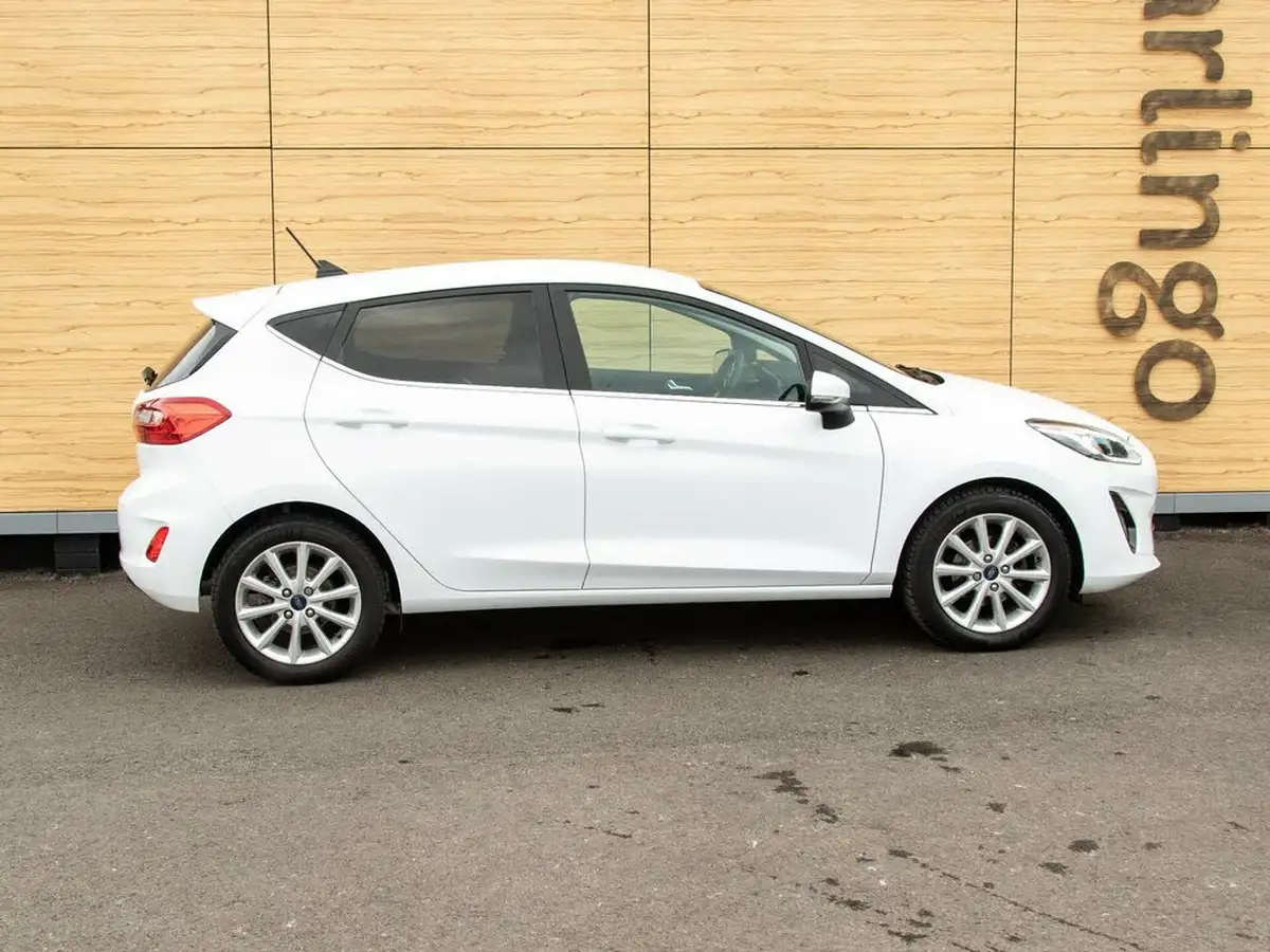 2019-ford-fiesta-10t-titanium-125ps-5d-big-11