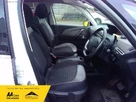 2018-citroen-c4-picasso-16bluehdi-flair-eat6-small-6