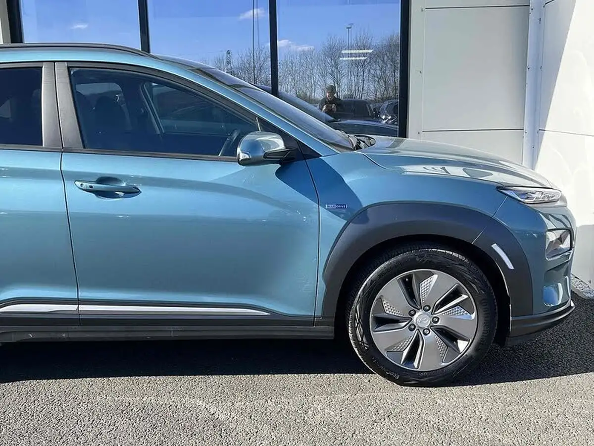 2020-hyundai-kona-e-premium-204ps-big-7