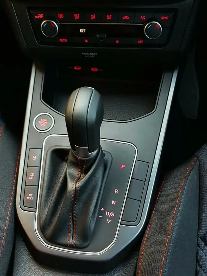 2025-seat-ibiza-big-24