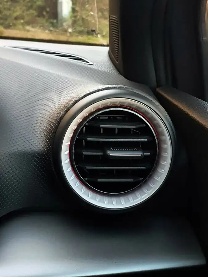 2025-seat-ibiza-big-48