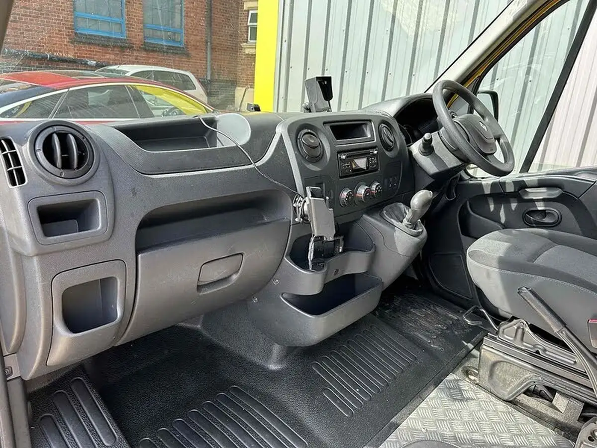 2019-renault-master-e-lm31-i-ze-business-76bhpfwd-auto-big-13