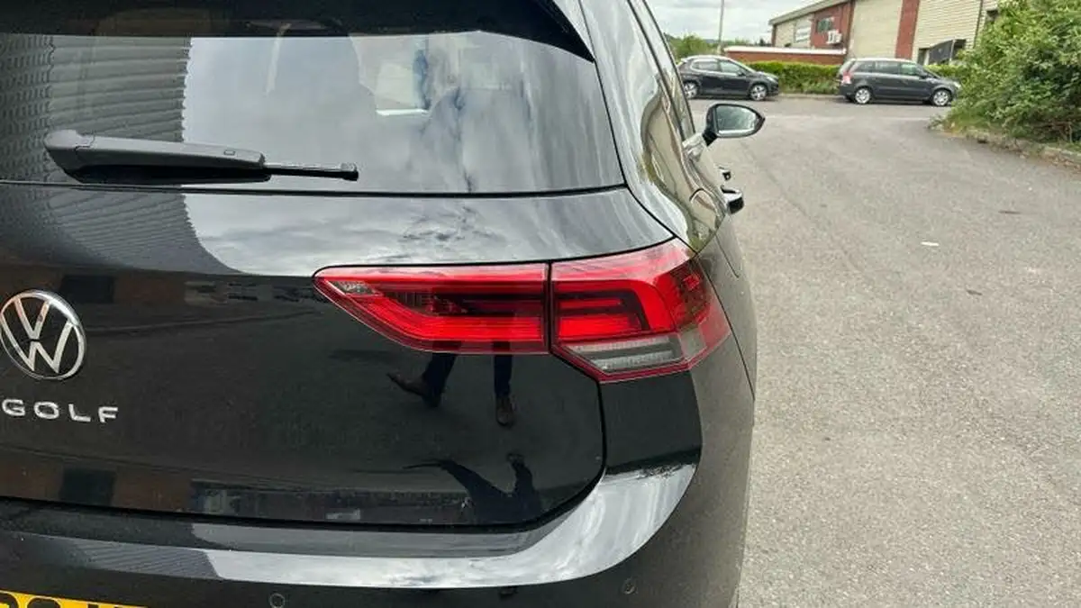 2023-volkswagen-golf-15-tsi-style-edition-150ps-big-16