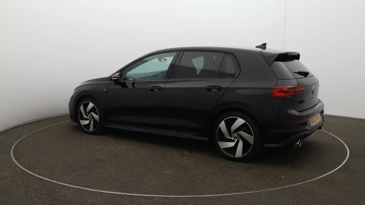 2022-volkswagen-golf-20-tsi-gti-dsg-big-36