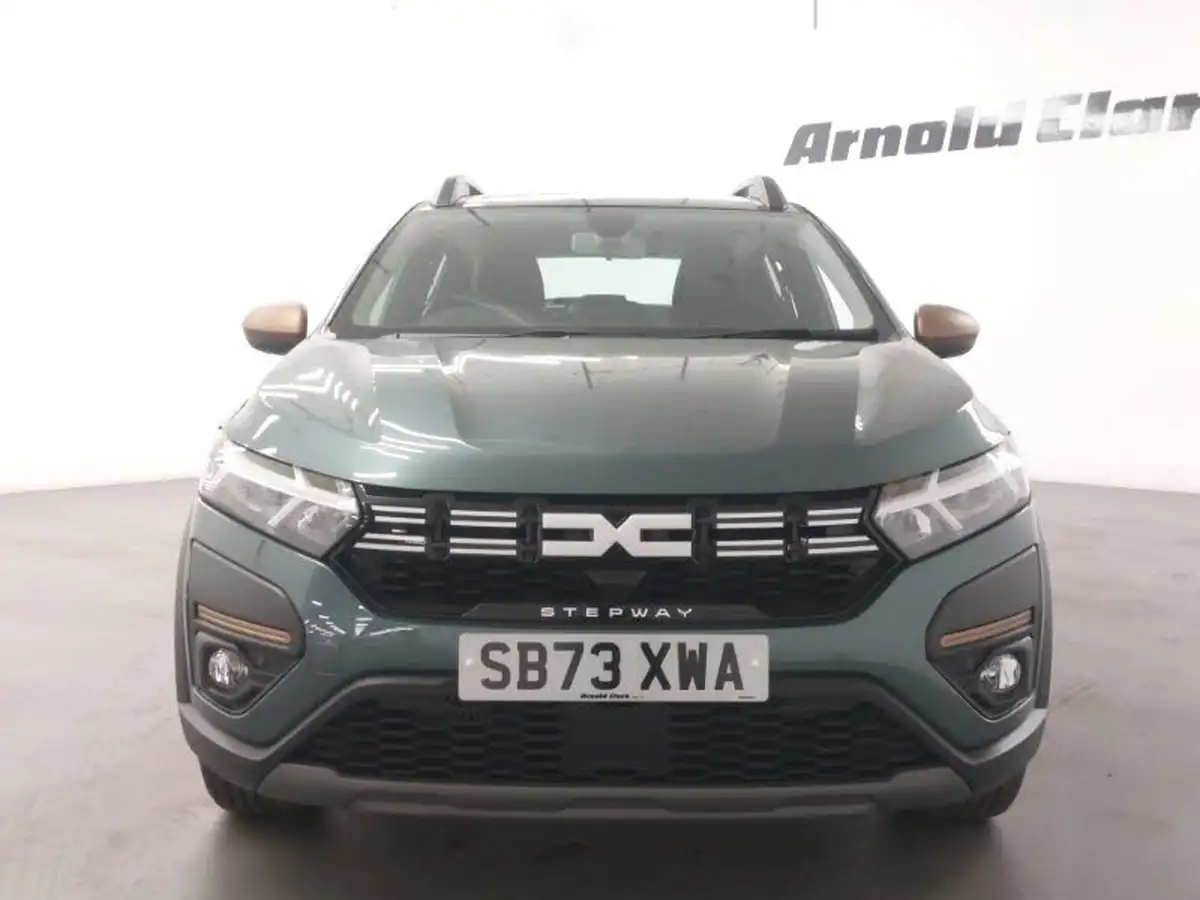 2023-dacia-sandero-stepway-10-tce-essential-90bhp-big-12