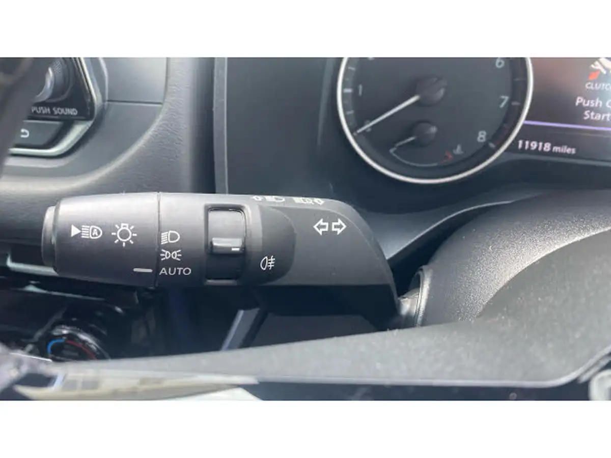 2024-nissan-qashqai-13-dig-t-acenta-premium-140ps-big-24