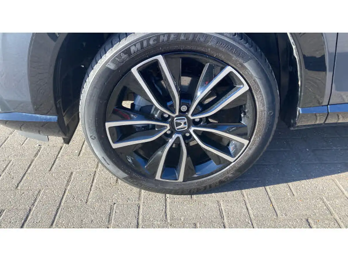 2023-honda-hr-v-15-i-mmd-advance-style-big-25