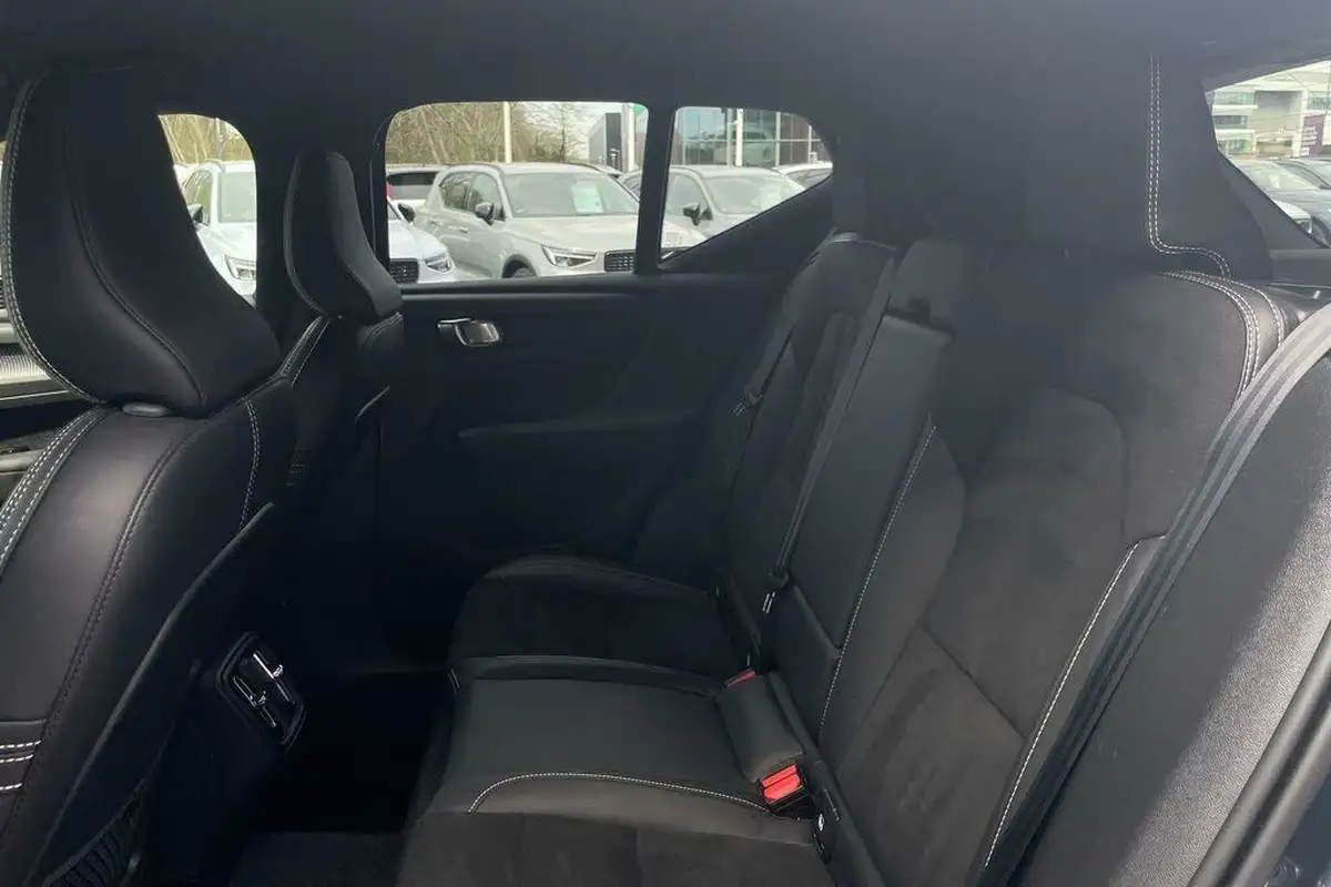 2021-volvo-xc40-15-t3-r-design-161bhp-auto-big-28